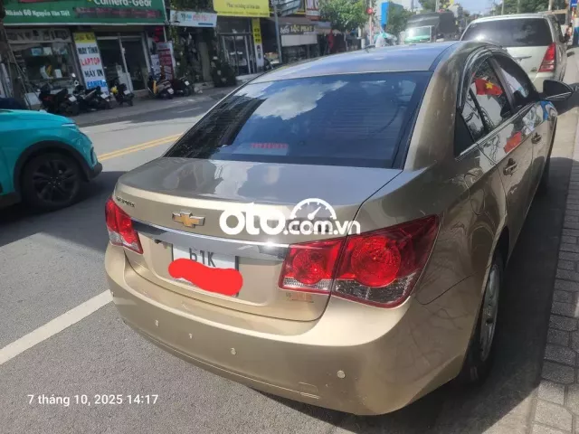 Bán xe cruze số tự động đời 2010 xe ko lỗi máy êm