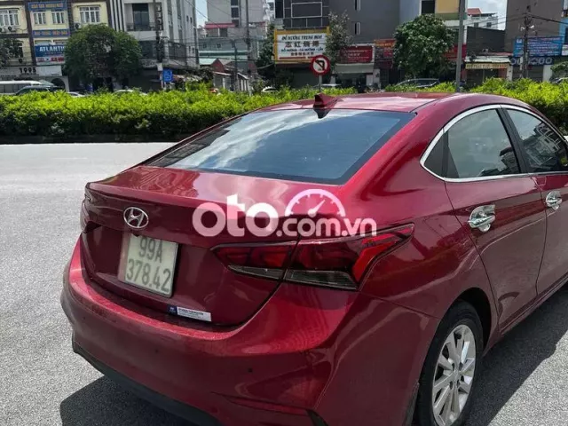 Hyundai Accent 2020 1.4MT - 900000 km