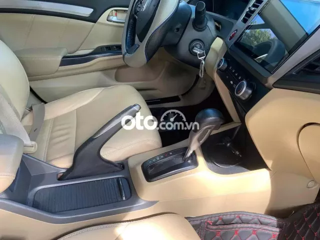 Honda Civic 2014 1.8 AT - 70000 km