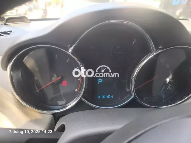 Bán xe cruze số tự động đời 2010 xe ko lỗi máy êm