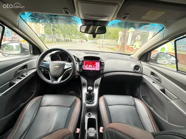Chevrolet cruze 2011 gia đình sử dụng chuẩn đẹp không lỗi