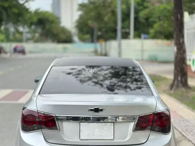 Chevrolet cruze 2011 gia đình sử dụng chuẩn đẹp không lỗi