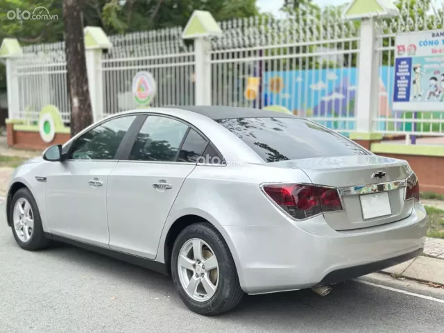 Chevrolet cruze 2011 gia đình sử dụng chuẩn đẹp không lỗi