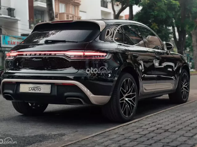 Phiên bản facelift 2021 đầy đủ option cao cấp