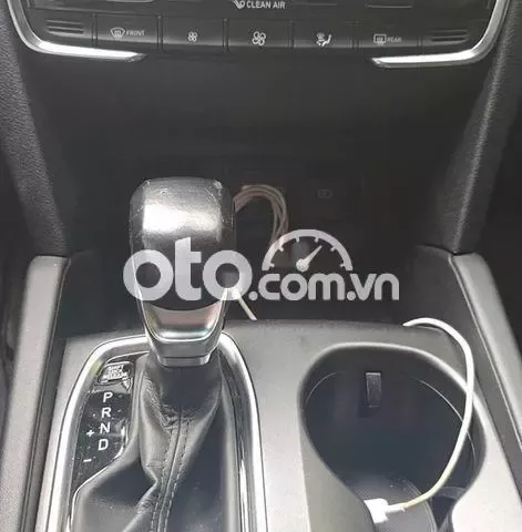 Hyundai Santa Fe 2019 2.2L AT 4WD - 68000 km