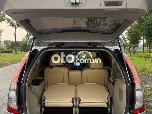 Mitsubishi Grandis 2008 2.4 AT