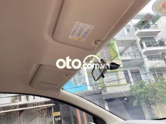 Nissan Grand livina 2010 1.8 AT Siu Đẹp