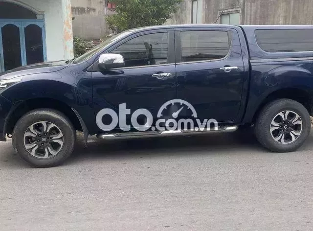 Mazda BT 50 2019 Deluxe 2.2L 4x2 AT - 100000 km