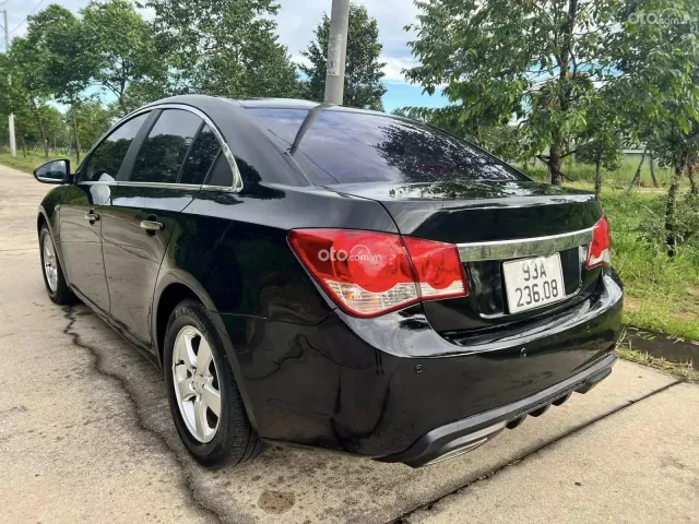 Chevrolet Cruze 2011 số sàn tại Bình Dương