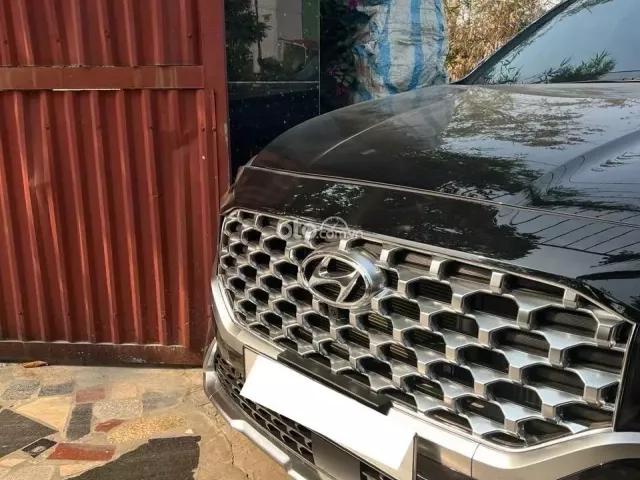 Màu đen biển phố cam kết