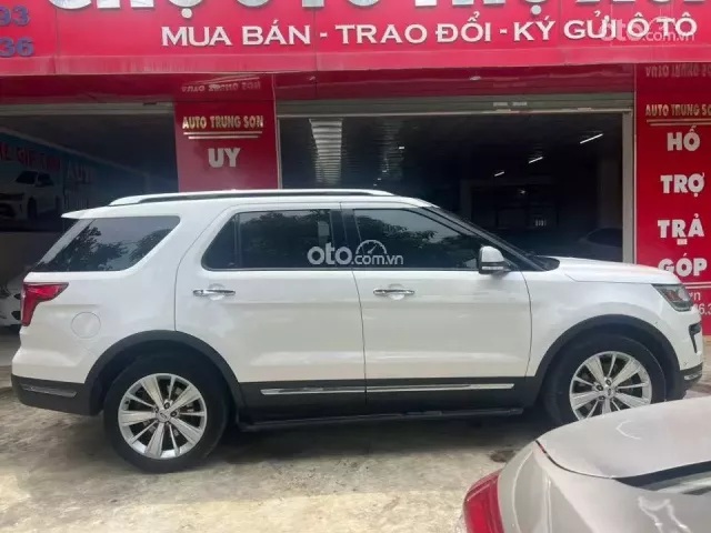 Ford Explorer 2019 số tự động