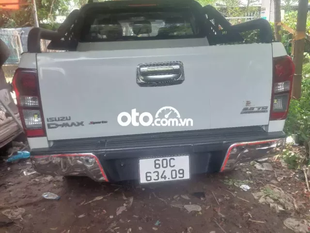 2016 LS 2.5 4x2 AT - 247000 km