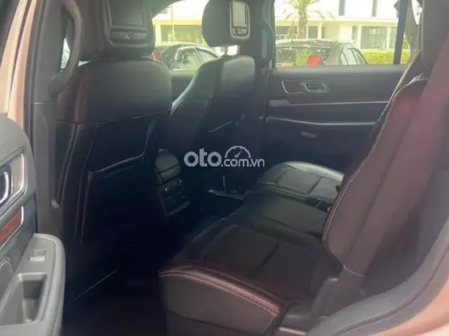 Ford Explorer 2019 số tự động