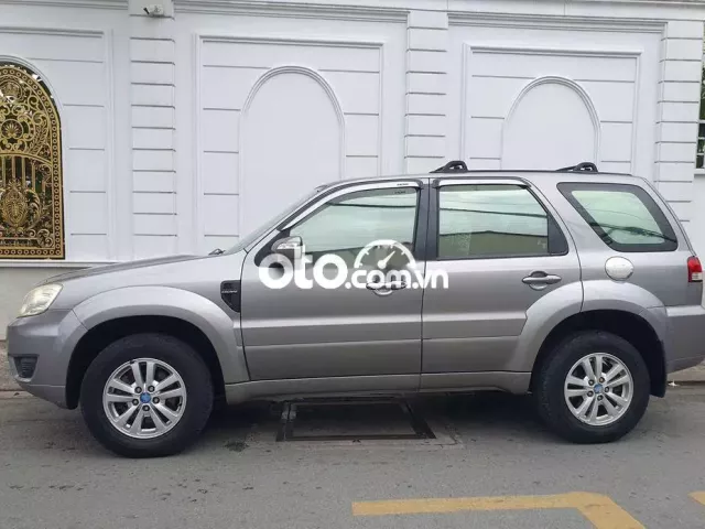 Chính chủ Ford Escape 2010 XLS 2.3L Tự động