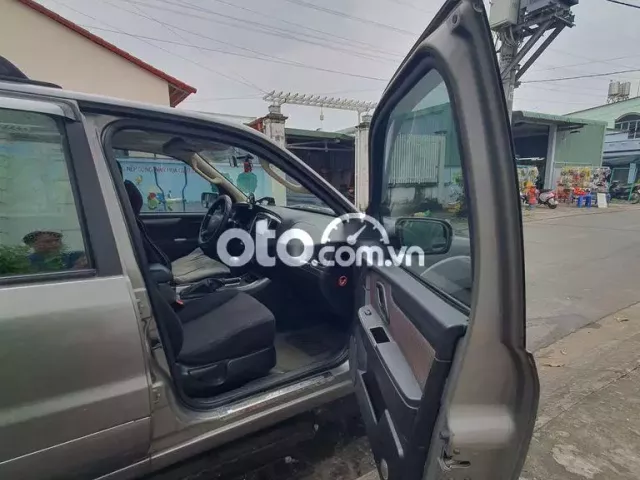 Chính chủ Ford Escape 2010 XLS 2.3L Tự động