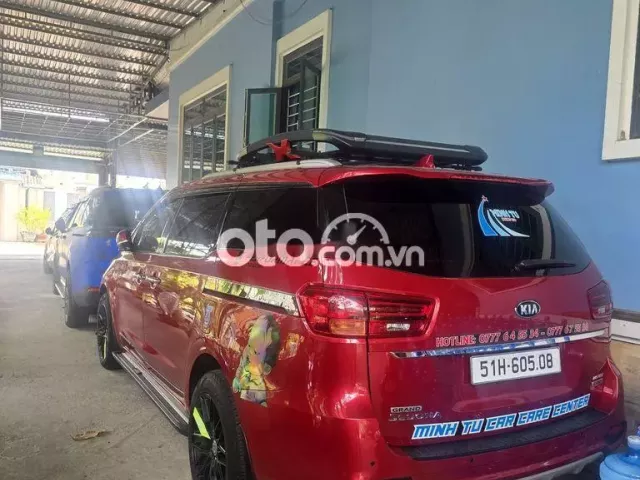Kia Sedona 2021 2.2 DAT LUXURY - 63000 km