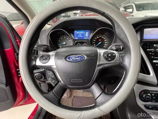 Ford Focus S 2.0AT 2014 8