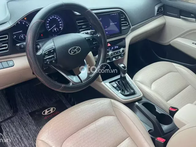 Xe đẹp trang bị đủ option