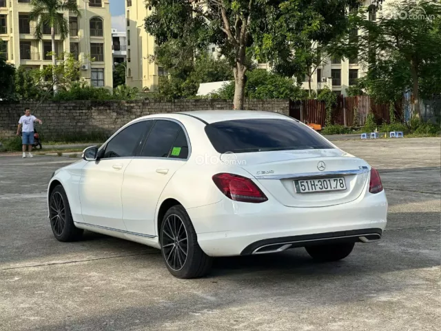 Xe 1 chủ từ đầu, giá tốt sang tên ngay