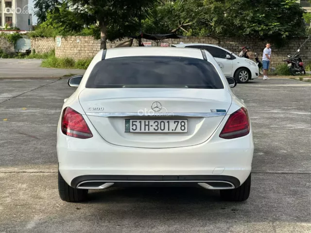 Xe 1 chủ từ đầu, giá tốt sang tên ngay