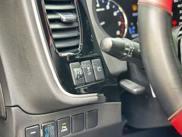 Xe đẹp chạy ít km zin 100% siêu mới