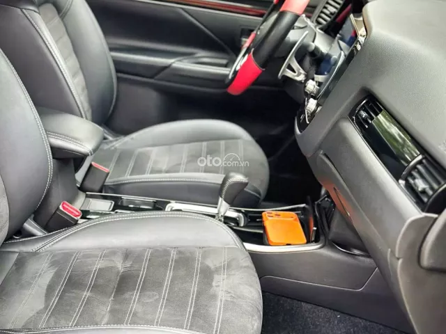 Xe đẹp chạy ít km zin 100% siêu mới