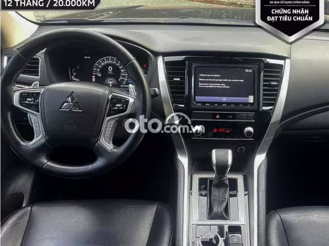 Mitsubishi Pajero Sport 2023 4x4 AT Premium - 4100