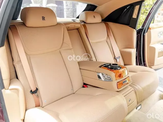 Rolls-Royce Ghost Series II  2015 8