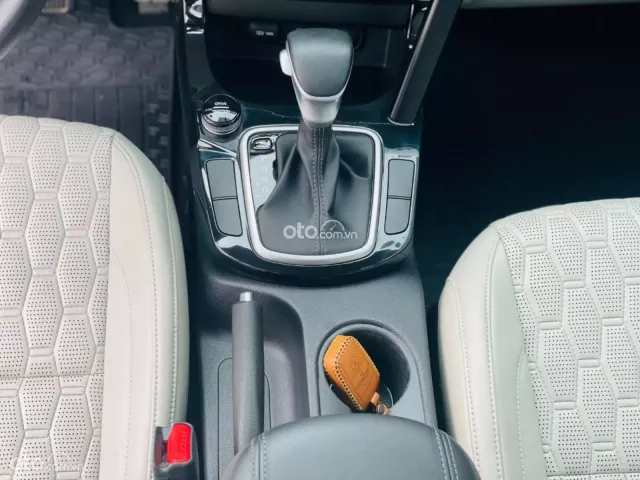 Kia Seltos 1.4 Luxury 2020 12