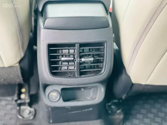 Kia Seltos 1.4 Luxury 2020 16