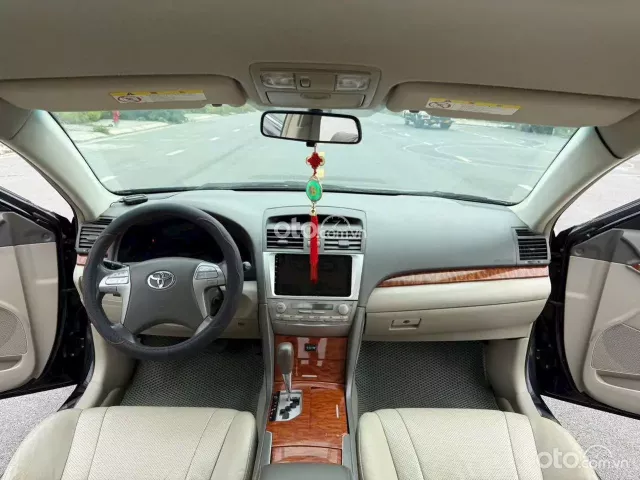 Bán Camry 2.0E đời 2010, số tự động, nhập khẩu