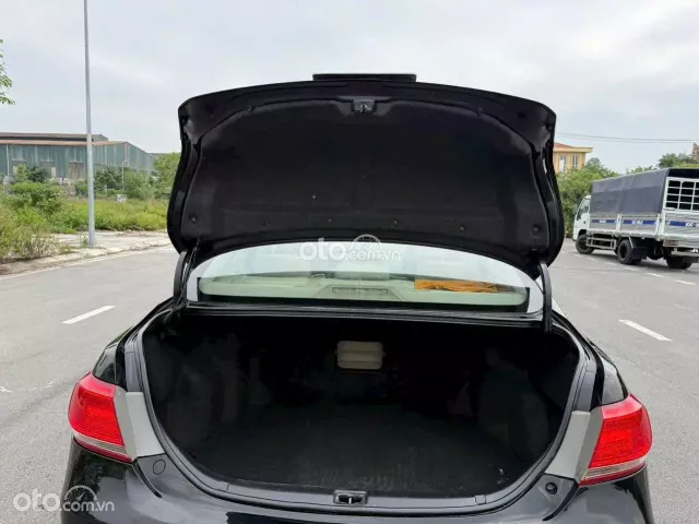 Bán Camry 2.0E đời 2010, số tự động, nhập khẩu