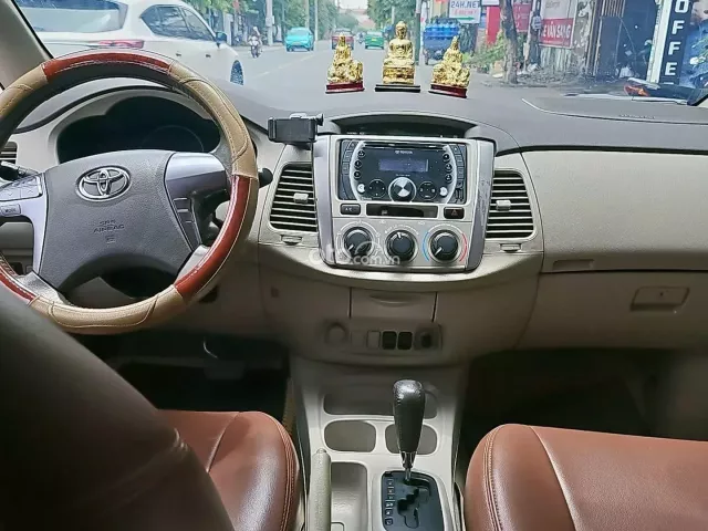 Nhà xử dụng kỹ, đăng kiểm còn dài