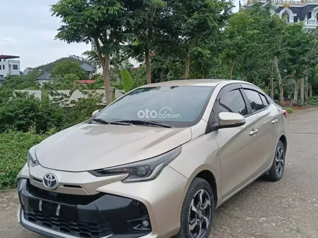 Gia đình cần bán ViOS E cvt 2023 tư nhân 1 chủ đk