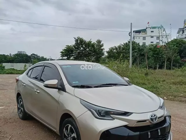Gia đình cần bán ViOS E cvt 2023 tư nhân 1 chủ đk