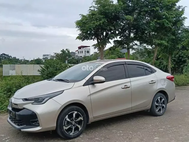 Gia đình cần bán ViOS E cvt 2023 tư nhân 1 chủ đk