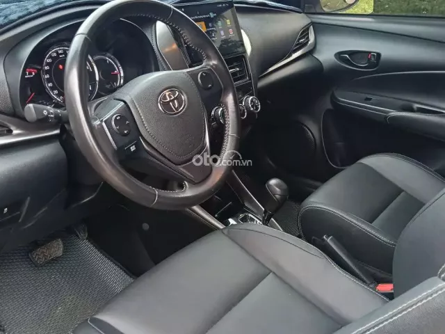 Gia đình cần bán ViOS E cvt 2023 tư nhân 1 chủ đk