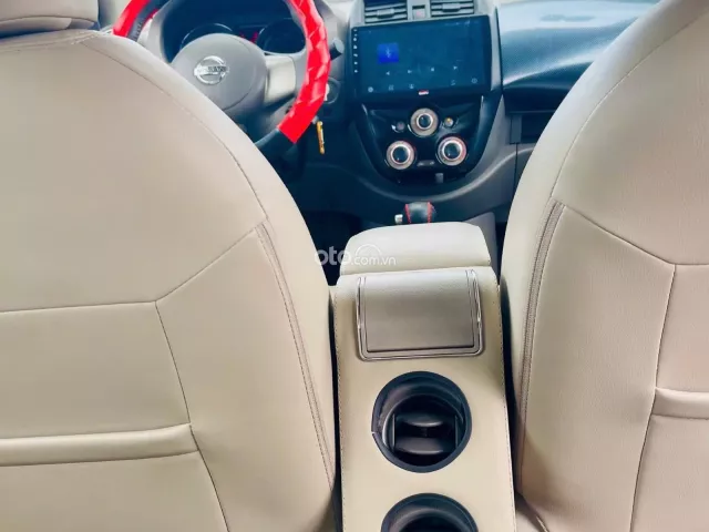 Tôi muốn pass xe, xe cho gia đình, trả lại xe và thêm phí cho bạn nếu ngập nước