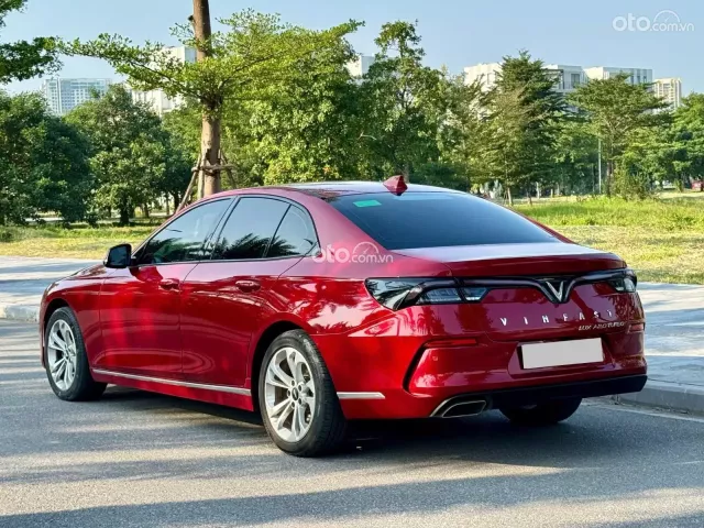 VinFast Tiêu chuẩn 2022 3