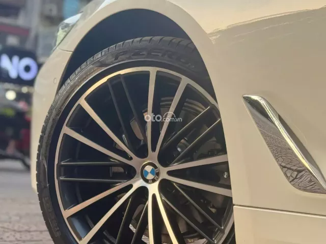 BMW 520i Luxury Line 2022 20