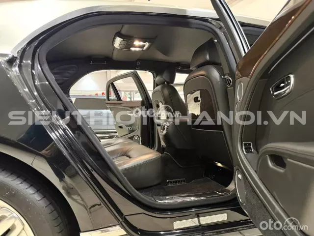 Bentley Mulsanne 6.8 V8 2010 21