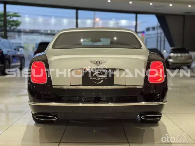 Bentley Mulsanne 6.8 V8 2010 5