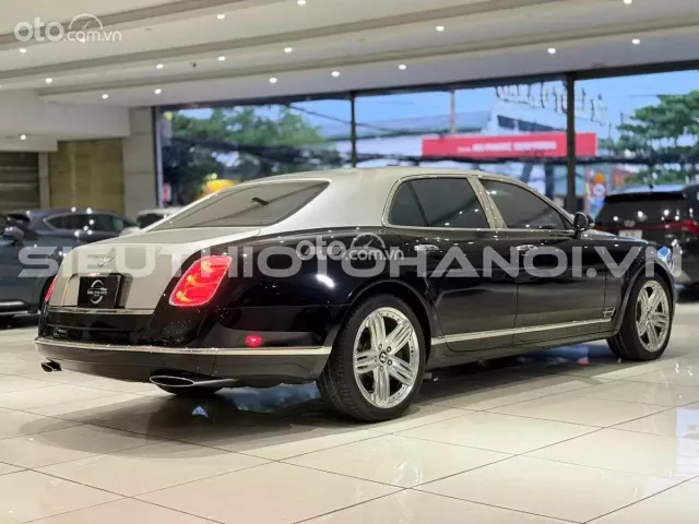 Bentley Mulsanne 6.8 V8 2010 6