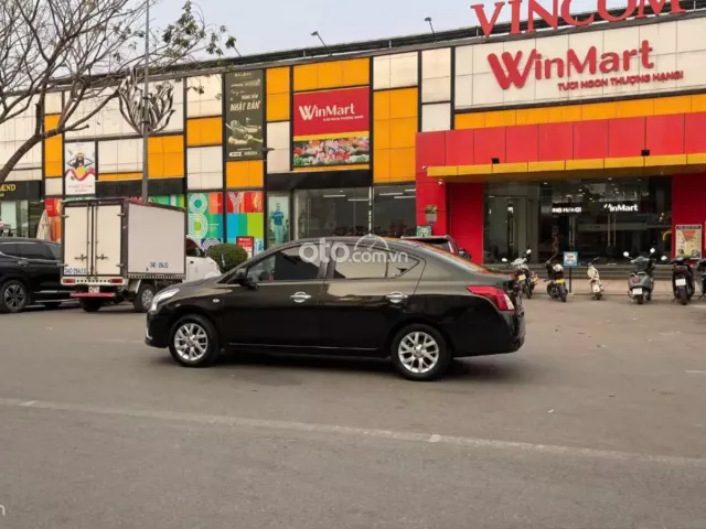 Xe tình trạng cực đẹp, full option tiện nghi