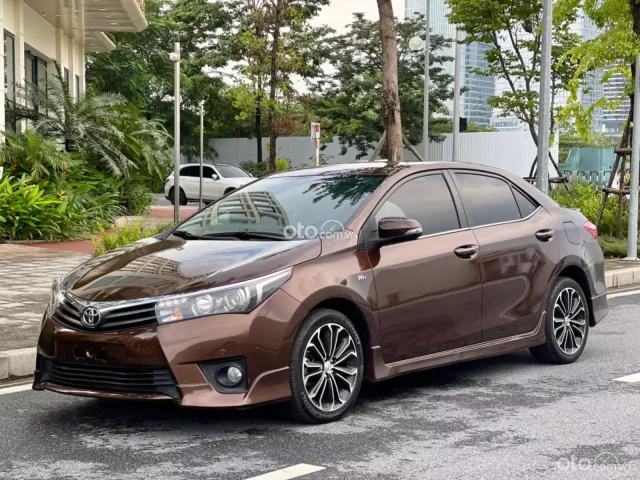 Toyota Corolla Altis 2.0V  2015 2