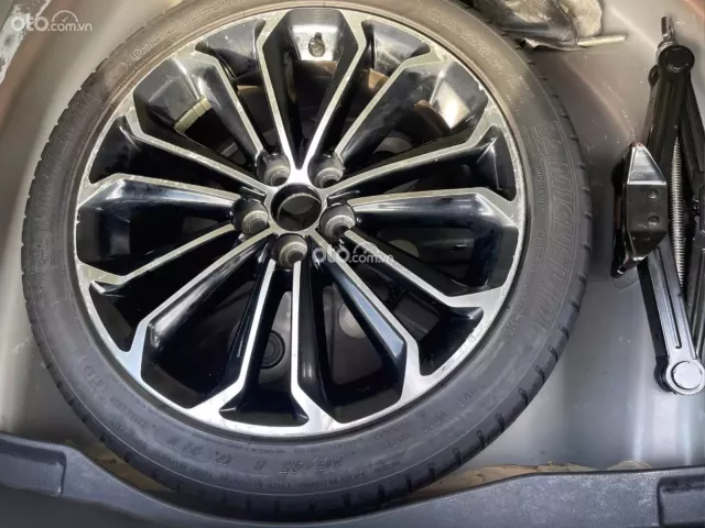 Toyota Corolla Altis 2.0V  2015 16