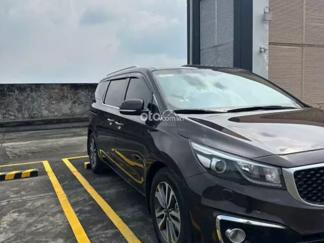 Kia Sedona 2.2 Luxury 2018 2