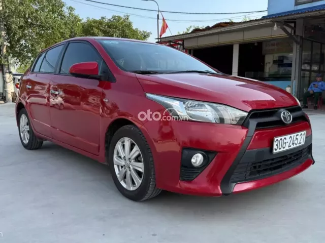 Toyota Yaris 1.3E 2014 3