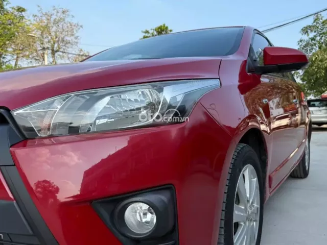 Toyota Yaris 1.3E 2014 4