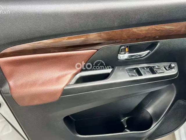 Xe nhập khẩu, đủ hồ sơ sang tên